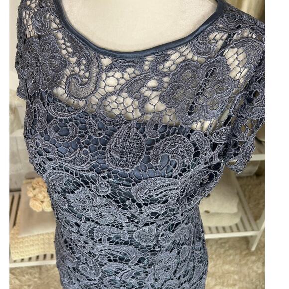 J S Collections Womens Size 8 Periwinkle Blue Lace Overlay Sheath Dress #0381 - Picture 5 of 15